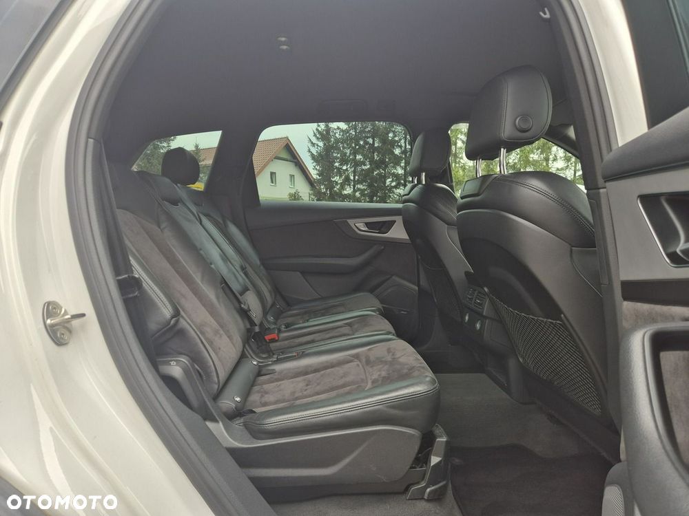 Audi Q7 3.0 TDI ultra Quattro Tiptronic - 35