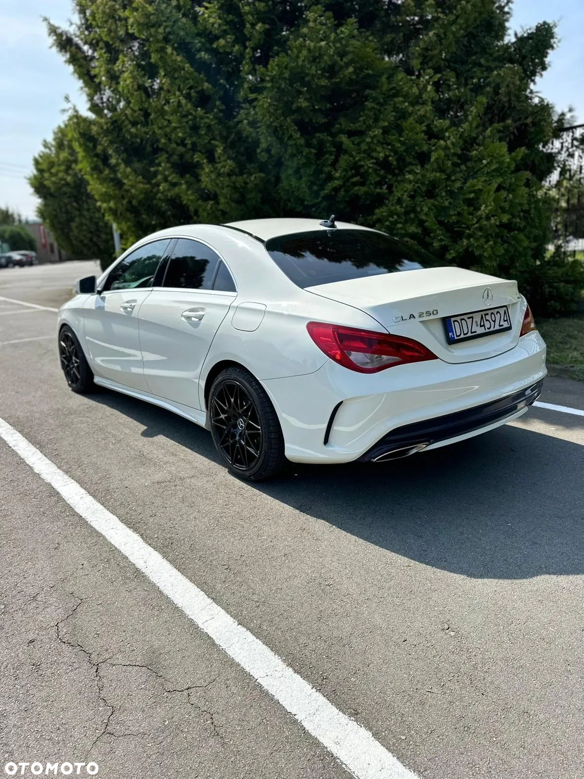 Mercedes-Benz CLA 250 4-Matic AMG Line - 6