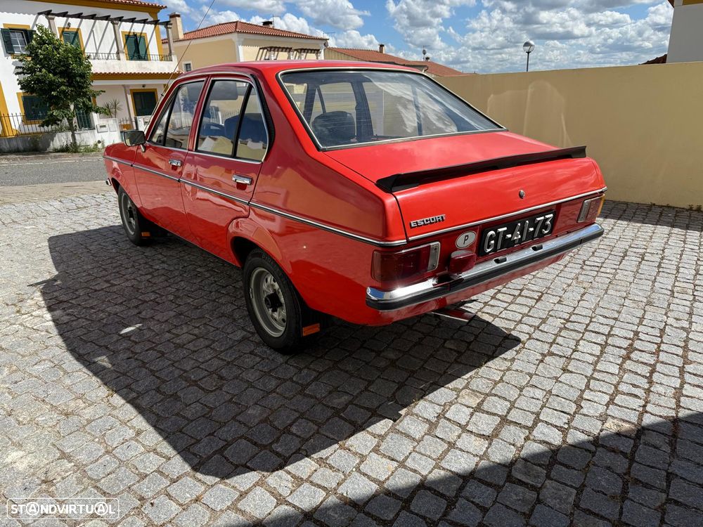 Ford Escort - 6