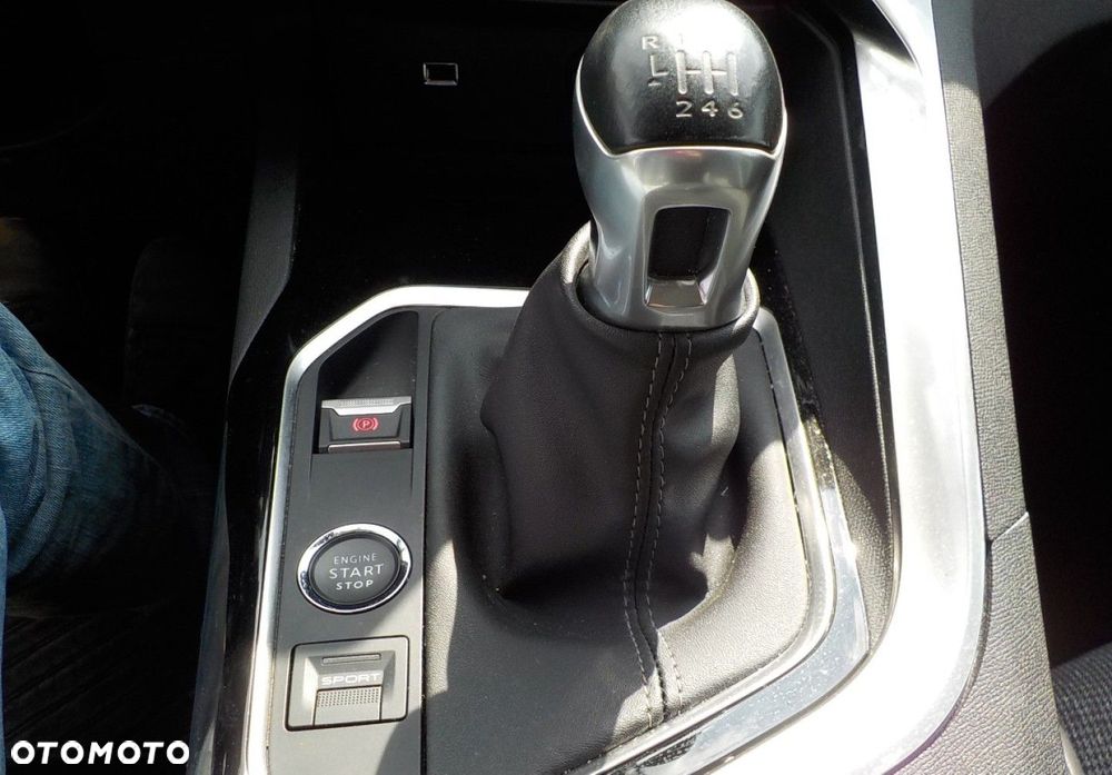 Peugeot 3008 - 29