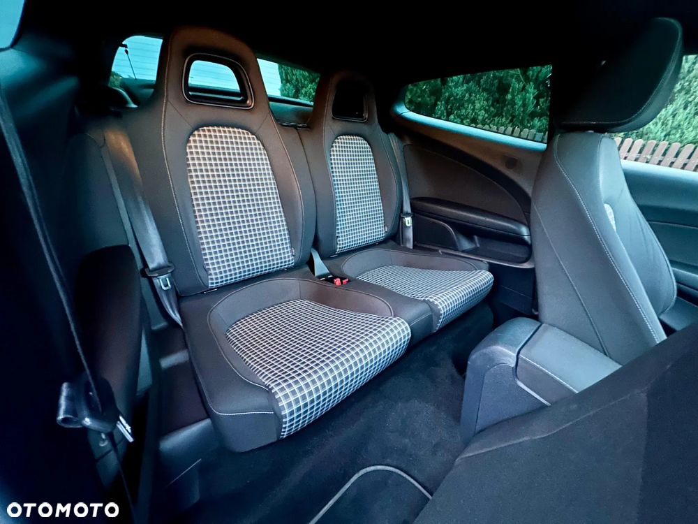 Volkswagen Scirocco - 13
