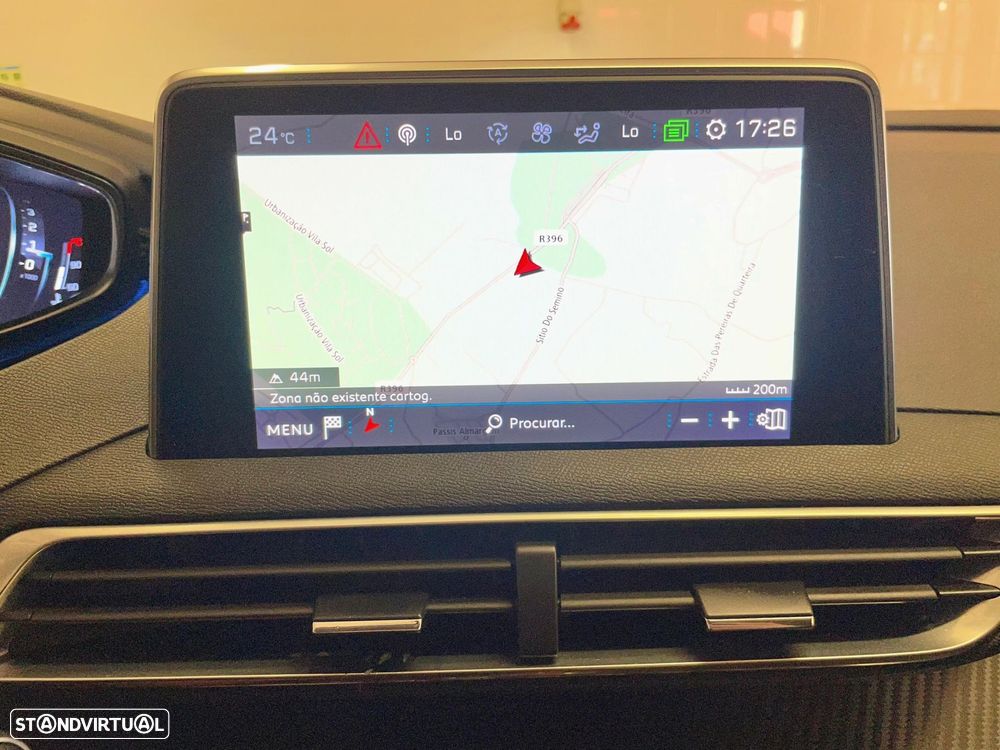 Peugeot 3008 1.2 PureTech Allure EAT6 - 22