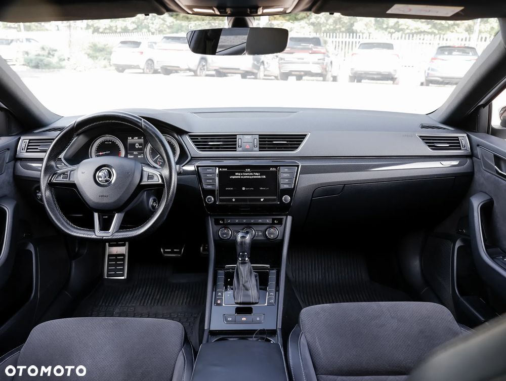 Skoda Superb 2.0 TDI Sportline DSG - 15