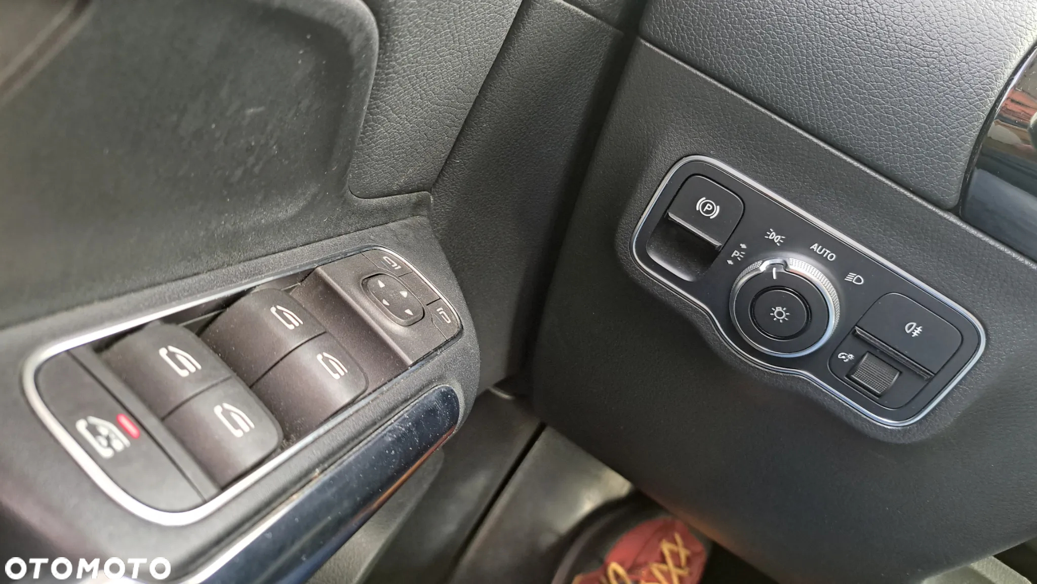 Mercedes-Benz Klasa B 180 d 7G-DCT Editon 19 - 21