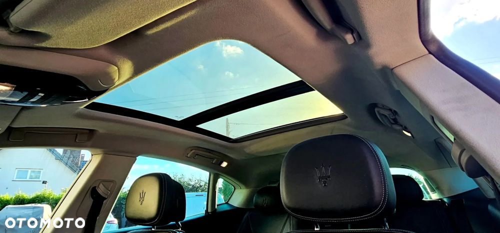 Maserati Levante S - 6