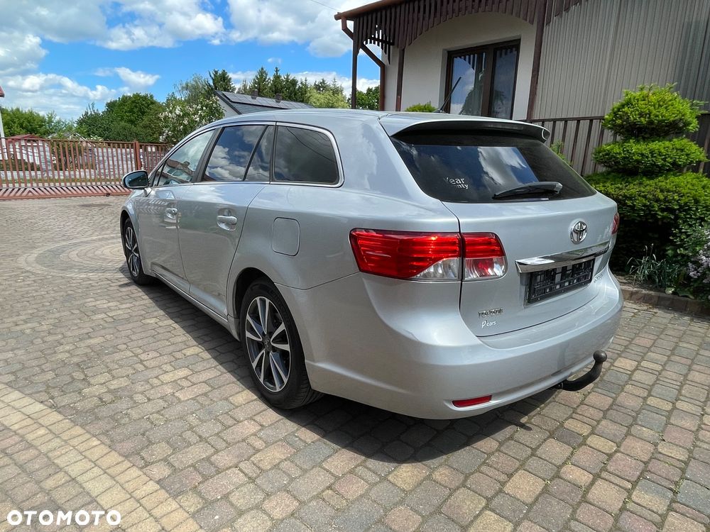 Toyota Avensis 1.6 Edition (2014) - 2