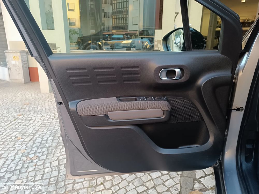 Citroën C3 Aircross PureTech 130 Stop & Start EAT6 OPF SHINE - 13