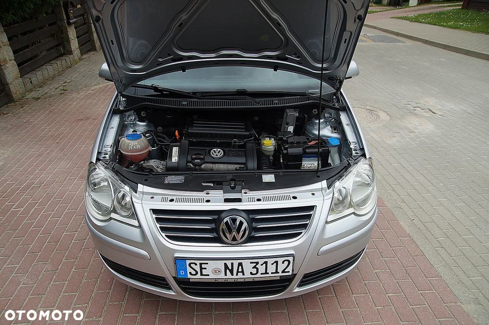 Volkswagen Polo 1.4 Comfortline - 18