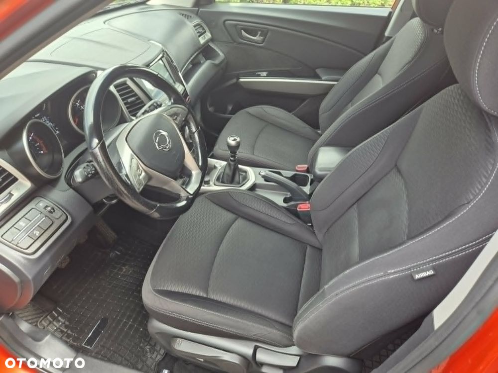 SsangYong/KGM Tivoli 1.6 Sapphire - 10