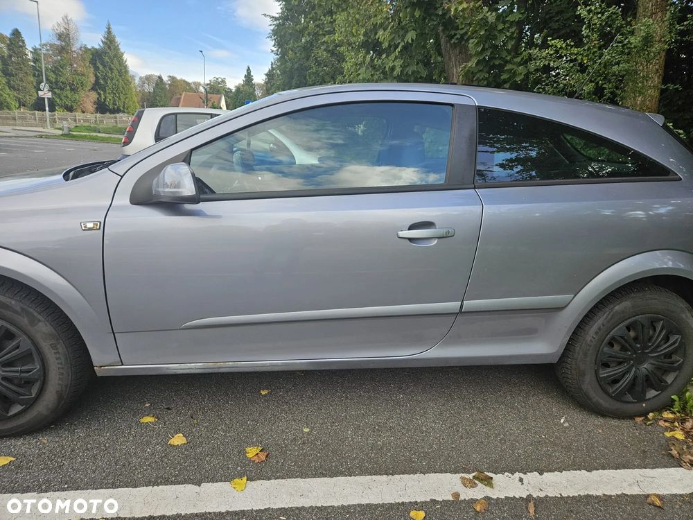 Opel Astra 2006 photo 3