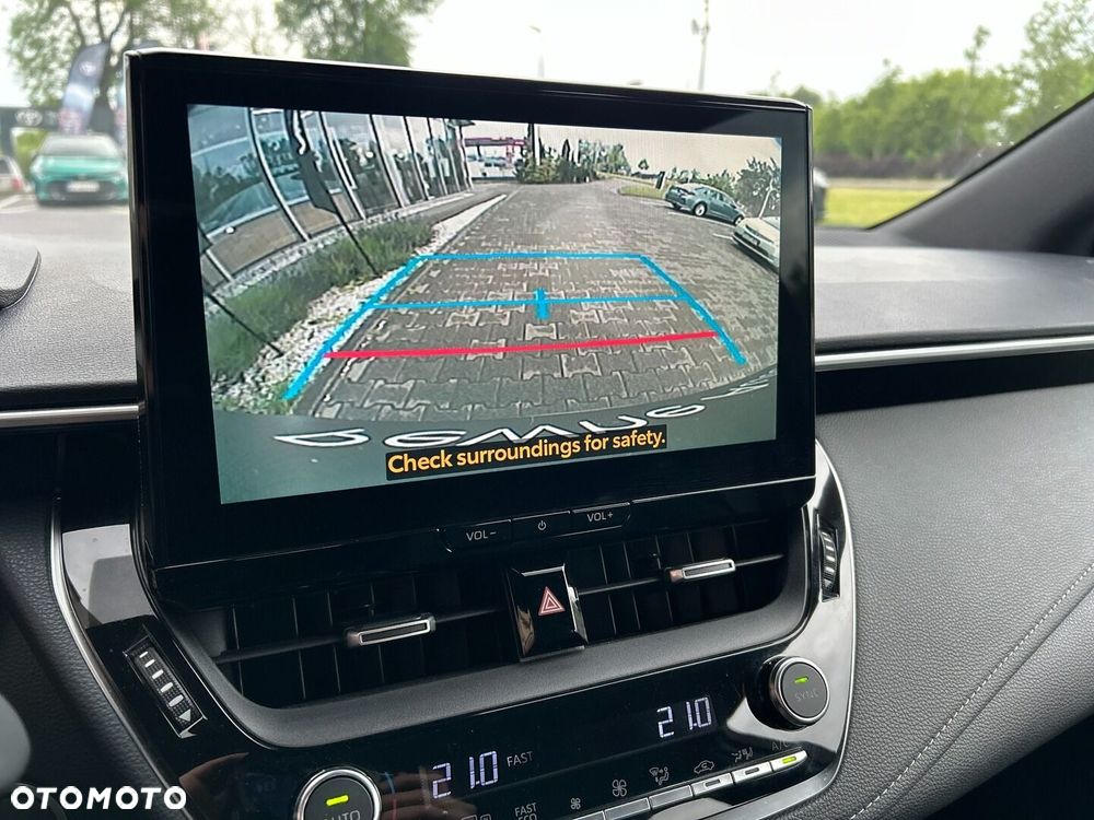 Toyota Corolla 1.8 Hybrid Comfort - 18