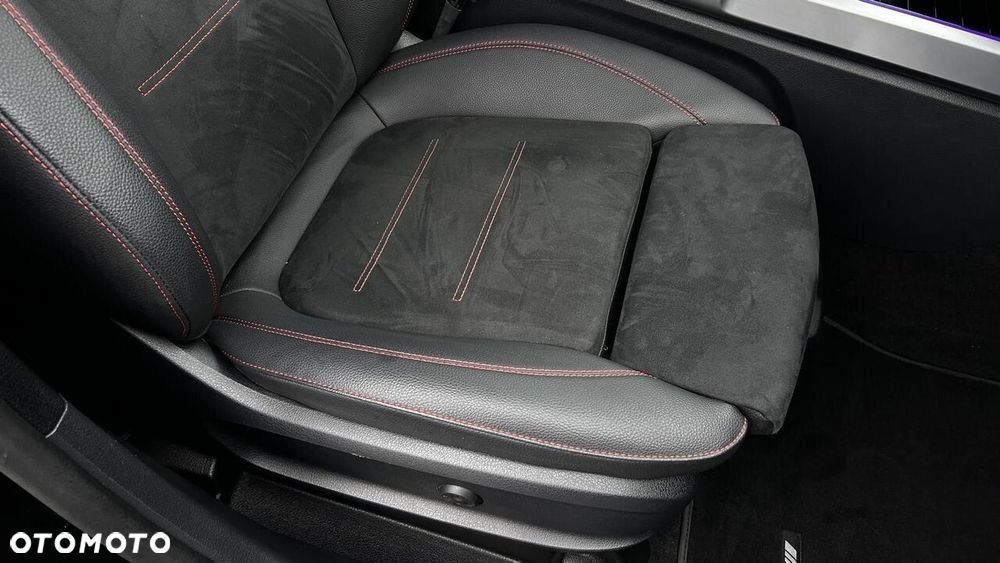 Mercedes-Benz GLB 200 AMG Line 7G-DCT - 26