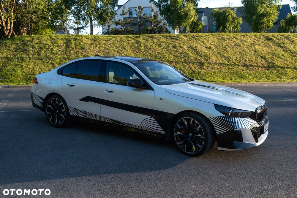 BMW Seria 5 - 12