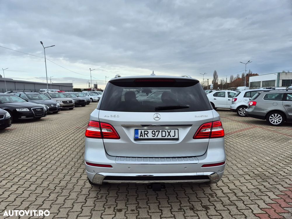 Mercedes-Benz ML 350 BlueTEC 4MATIC 7G-TRONIC - 11