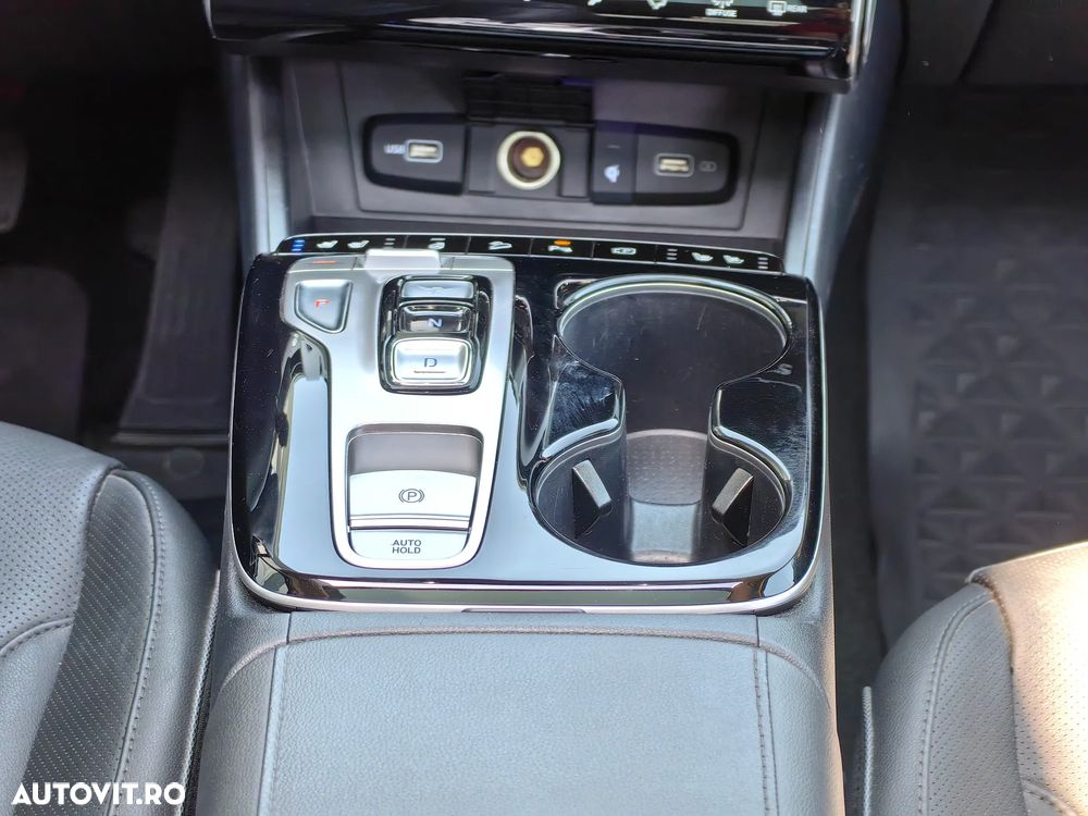 Hyundai Tucson HEV 1.6 l 230 CP 4WD 6AT Luxury - 24