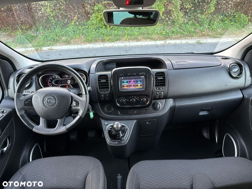 Opel Vivaro - 39