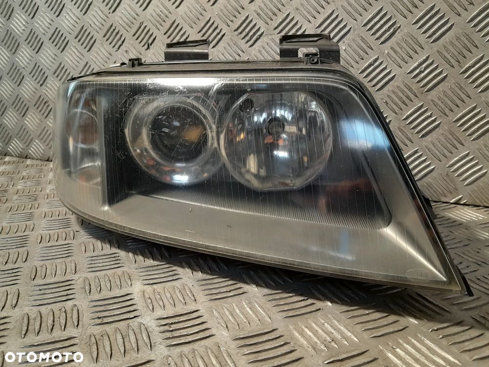 AUDI A6 C5 LAMPA REFLEKTOR PRAWY PRZEDNI PRAWY PRZÓD LIFT - 1