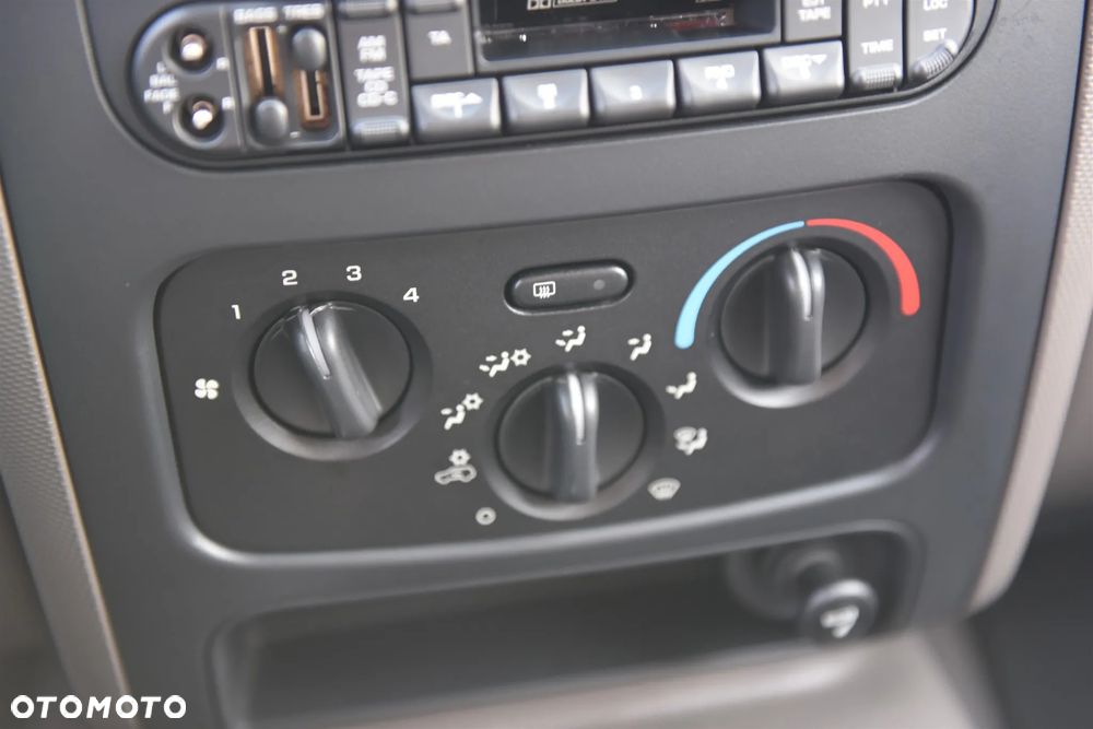 Jeep Liberty 2.4 4x4 - 21