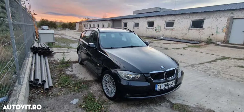 BMW Seria 3 320d DPF Aut. - 4