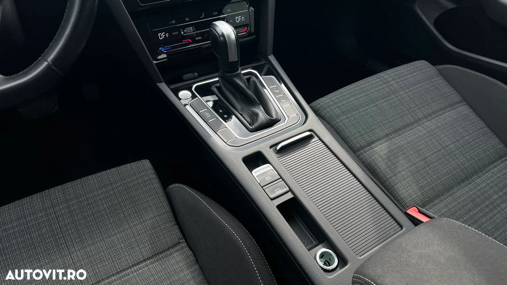Volkswagen Passat 2.0 TDI SCR DSG Business - 11