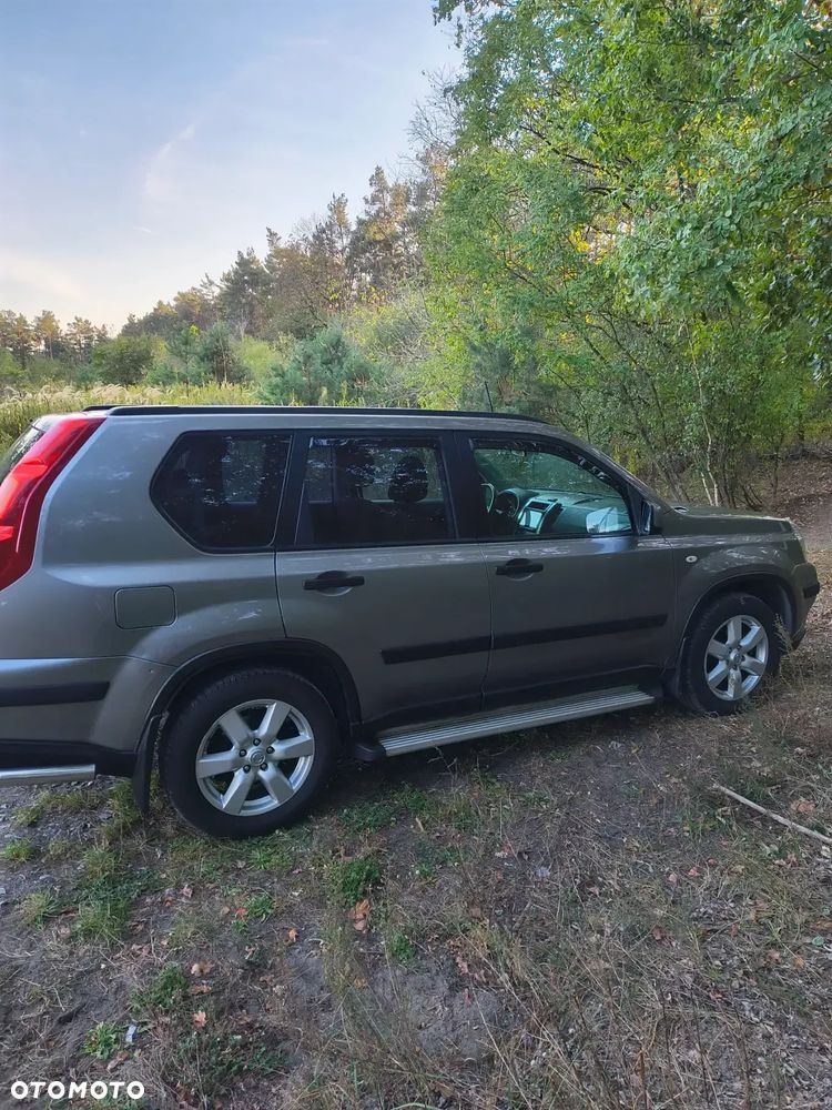 Nissan X-Trail 2.0 dCi LE - 3