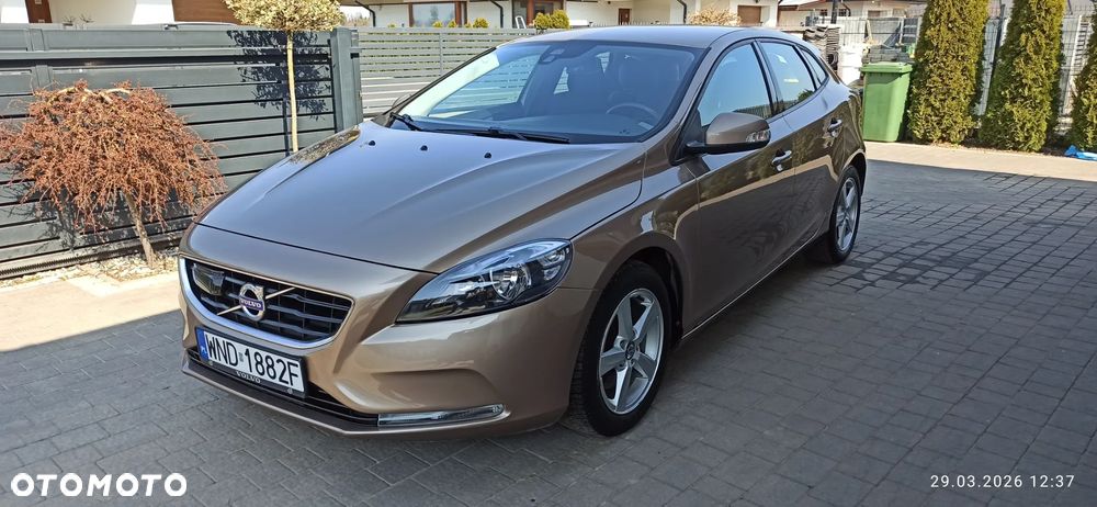 Volvo V40 T3 Base - 1