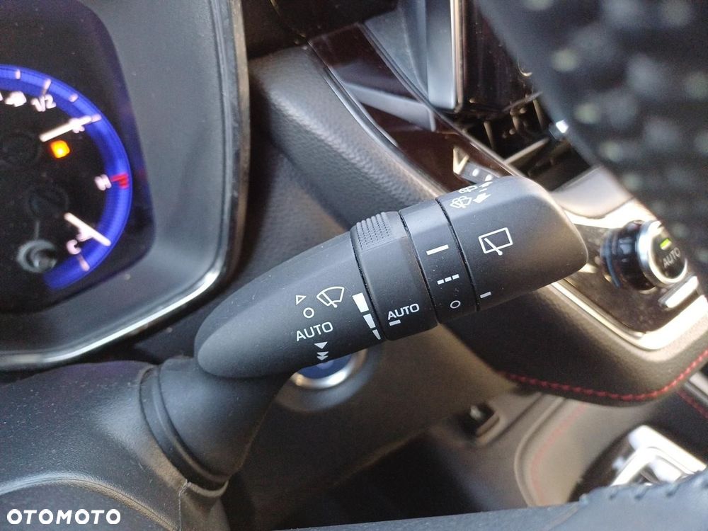 Toyota Corolla 1.8 Hybrid GPF Executive - 21