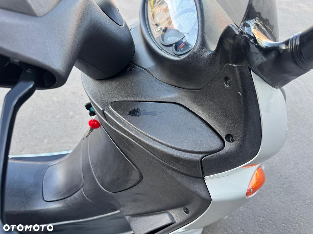Piaggio X9 - 16