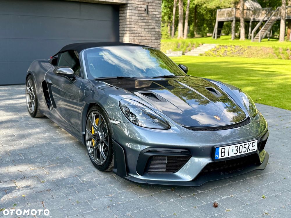 Porsche 718 Spyder - 3