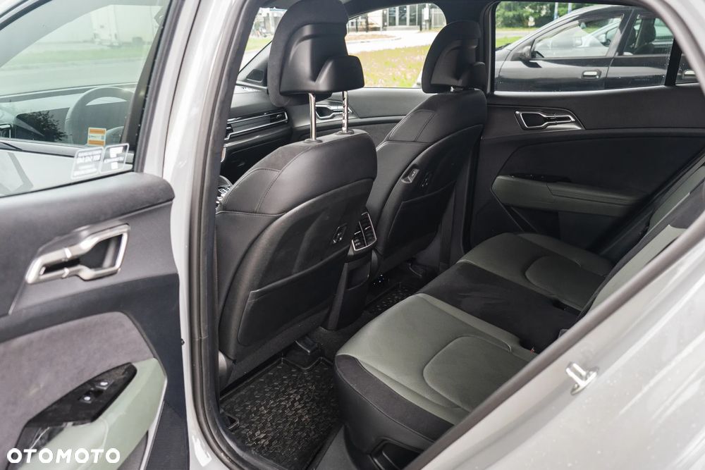 Kia Sportage 1.6 T-GDI MHEV Anniversary 2WD DCT - 12