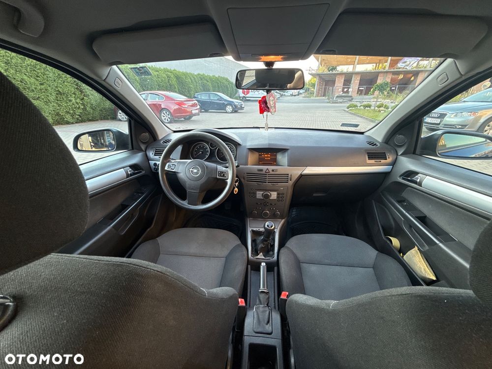 Opel Astra 1.4 Cosmo - 23