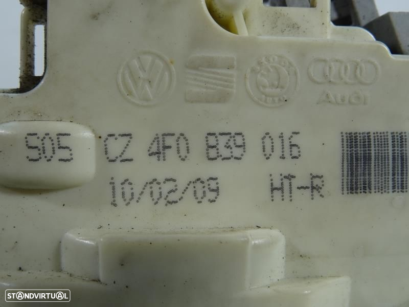 Fecho Da Porta Trás Direita Audi A3 (8P1)  4F0 839 016 / 4F0839016 - 8