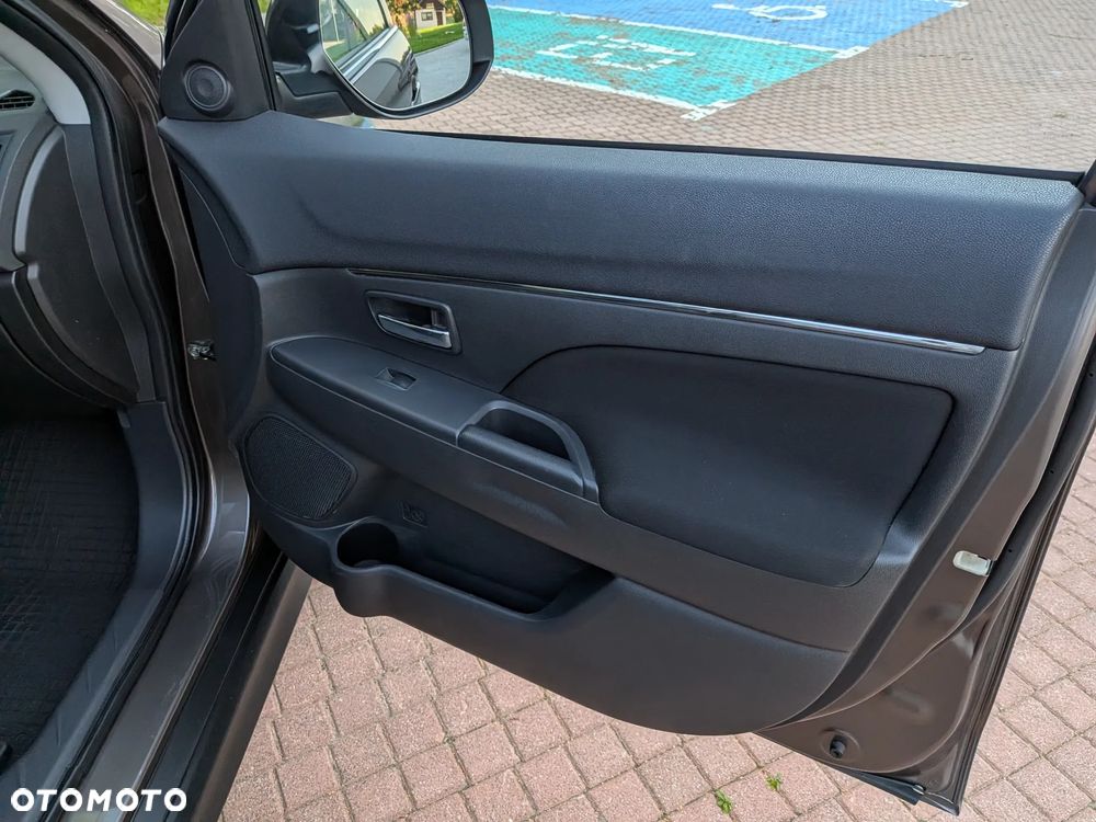 Mitsubishi ASX 1.6 Active - 17