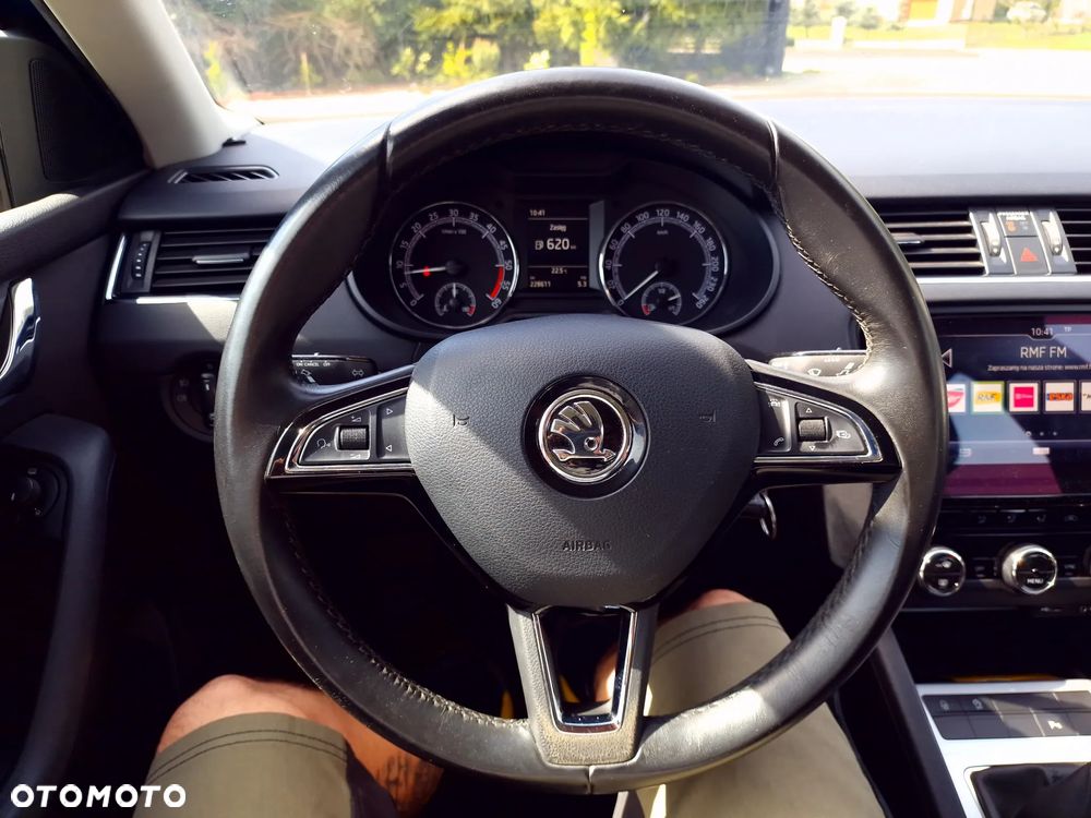 Skoda Octavia 1.6 TDI Ambition - 24