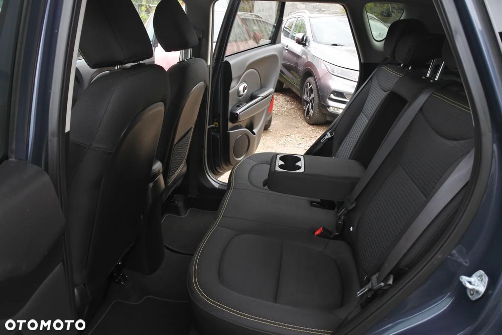 Kia Soul 1.6 CRDI Dream Team Edition - 9