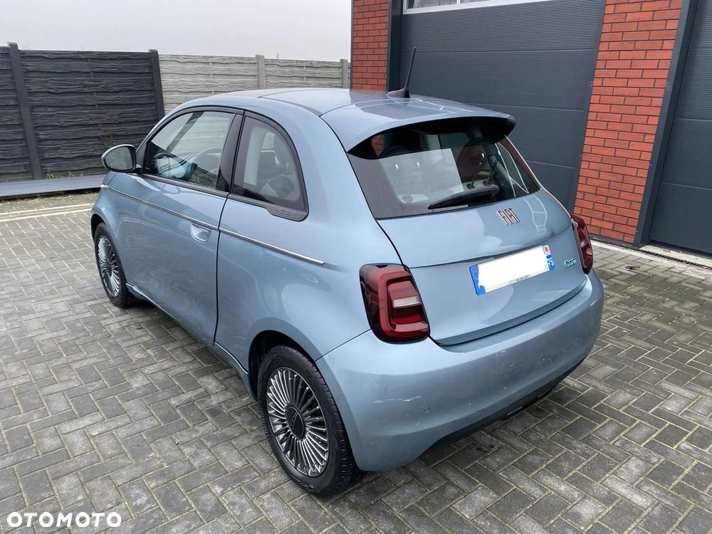 Fiat 500e La Prima - 34