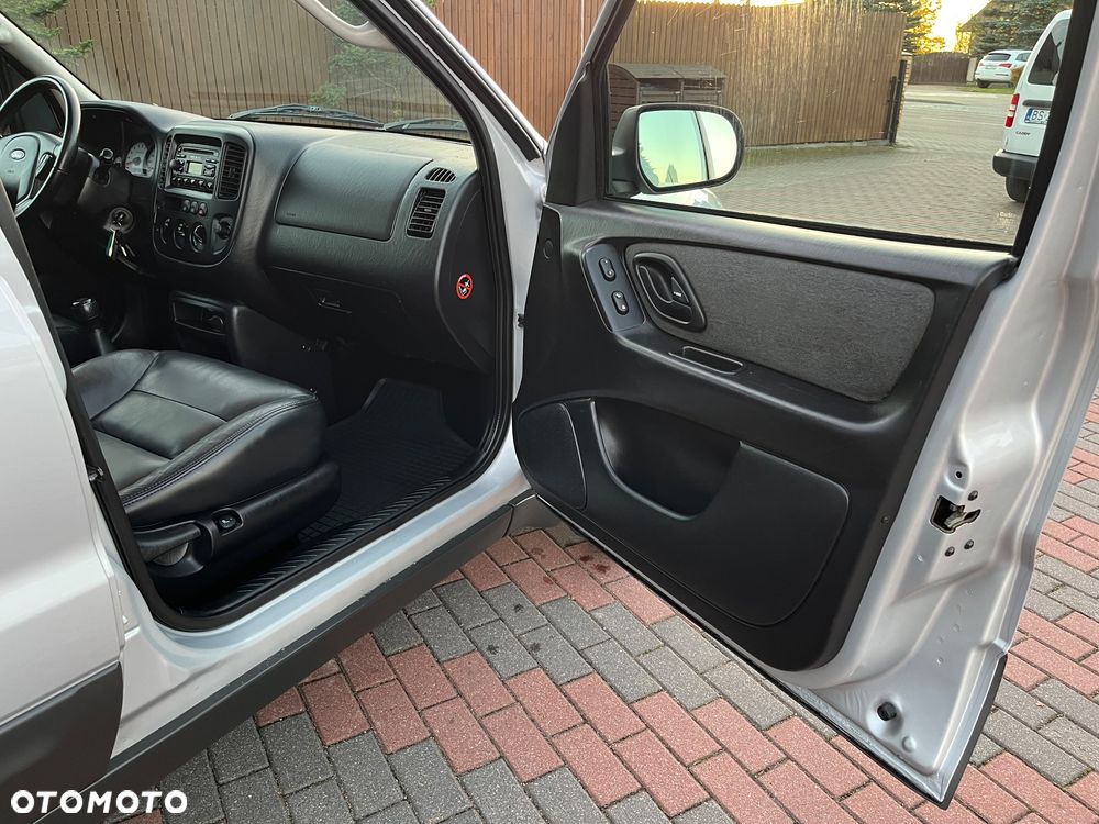 Ford Maverick 2.0 - 21