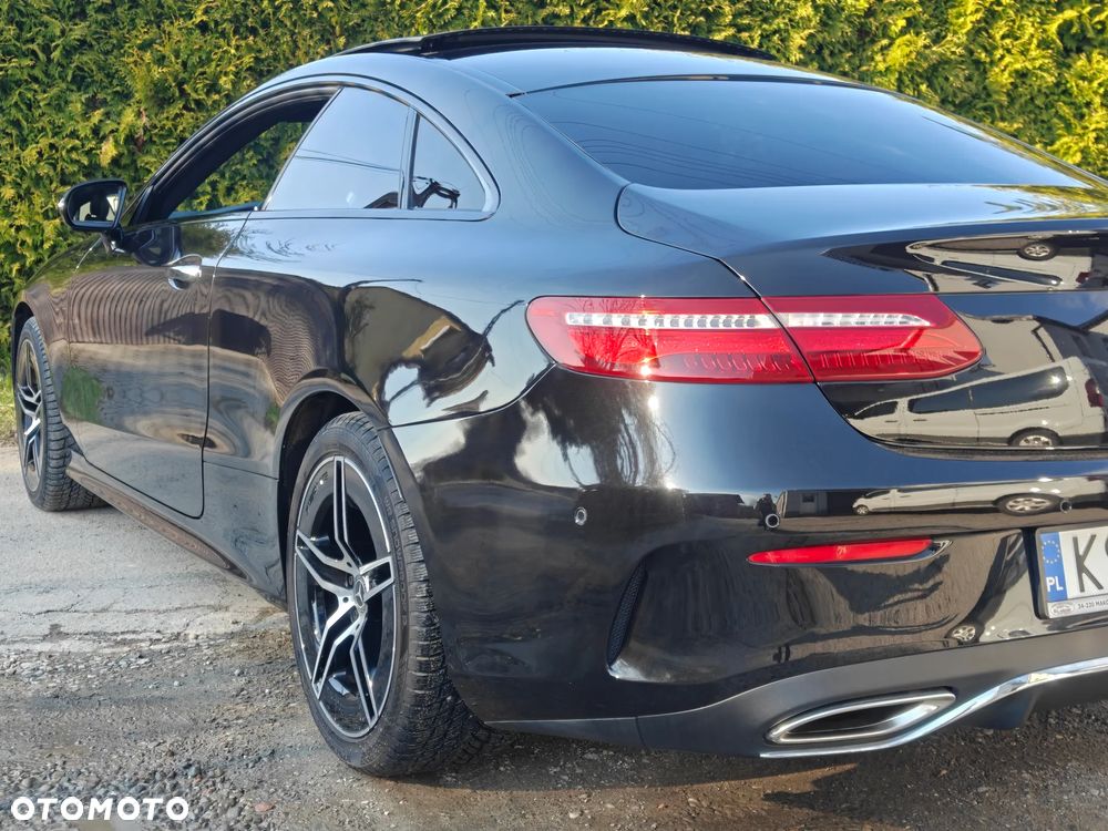 Mercedes-Benz Klasa E 400 4Matic 9G-TRONIC AMG Line - 10