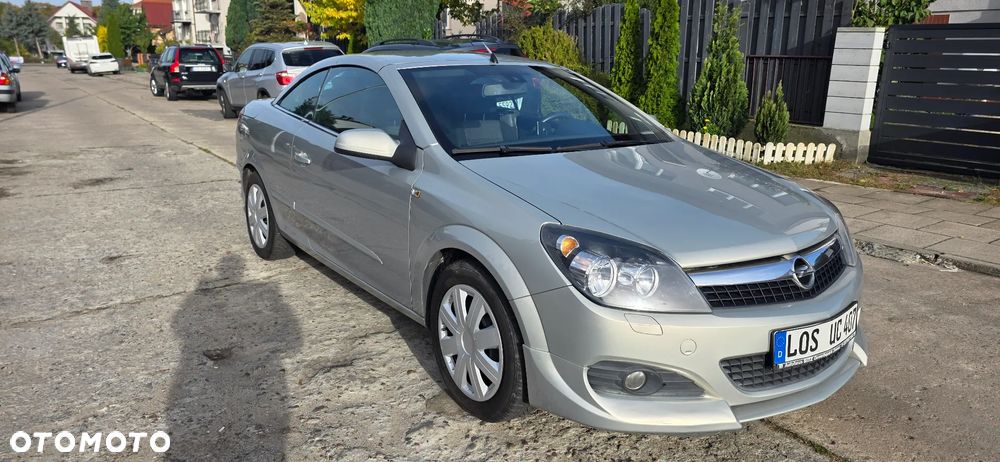 Opel Astra III GTC 1.8 Sport - 3