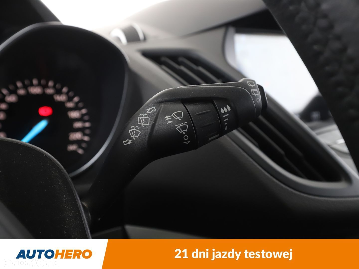Ford Kuga - 29