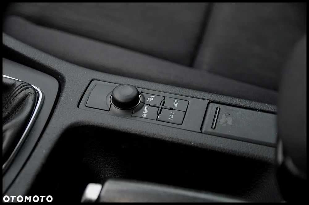 Audi A4 Avant - 28