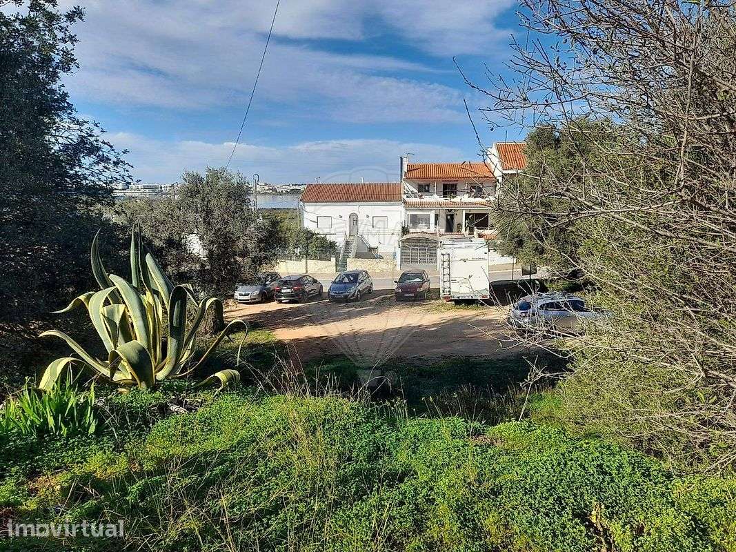 Terreno à venda em Lagoa (Algarve) ou Permuta por Imóveis - Grande imagem: 3/3