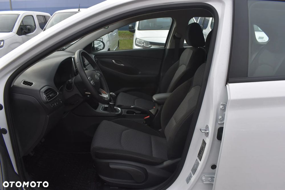 Hyundai i30 1.0 T-GDI Modern - 10