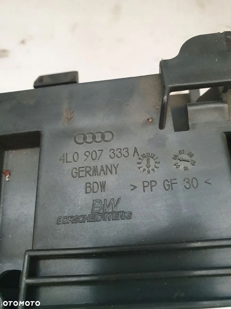 UCHWYT MOCOWANIE STEROWNIKA 4L0907333A AUDI Q7 4L - 5