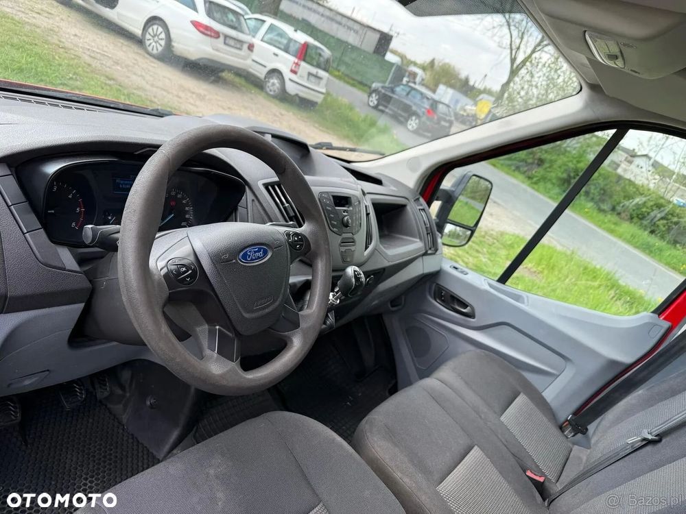 Ford Transit - 9
