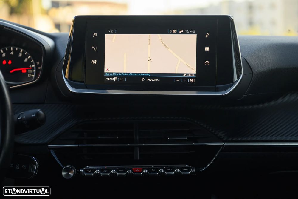 Peugeot 2008 1.2 PureTech Allure Pack - 33