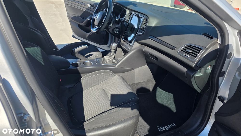 Renault Megane 1.2 Energy TCe Zen - 29