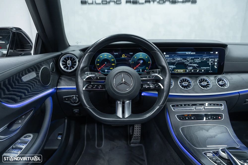 Mercedes-Benz E 220 d Cabrio 9G-Tronic AMG Line - 22