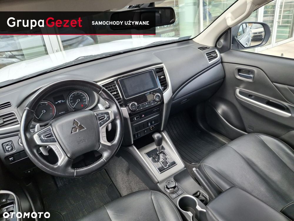 Mitsubishi L200 - 9