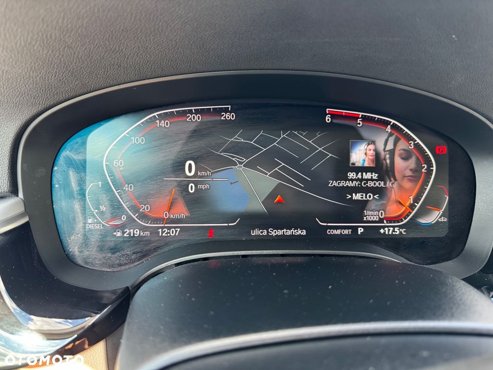 BMW Seria 5 518d - 8